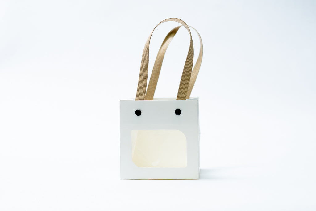 Happy Face Large White Pck 12